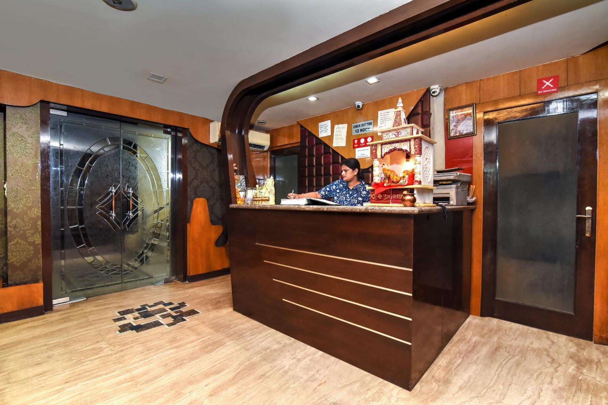 Hotel O Kochar Plaza 델리 외부 사진